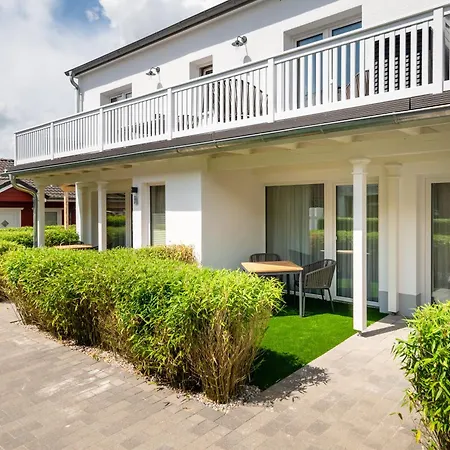 Am Schlosspark Apartment *